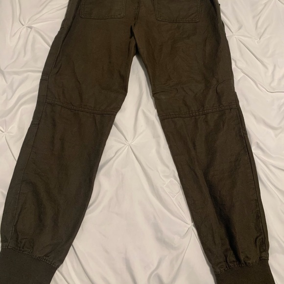 Aritzia TNA cargo, military pants - Picture 3 of 3